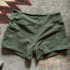 XS midrise, olive green born primitive shorts